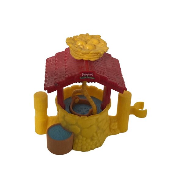 Fisher Price Little People Farm Wishing Well - Picture 2 of 7